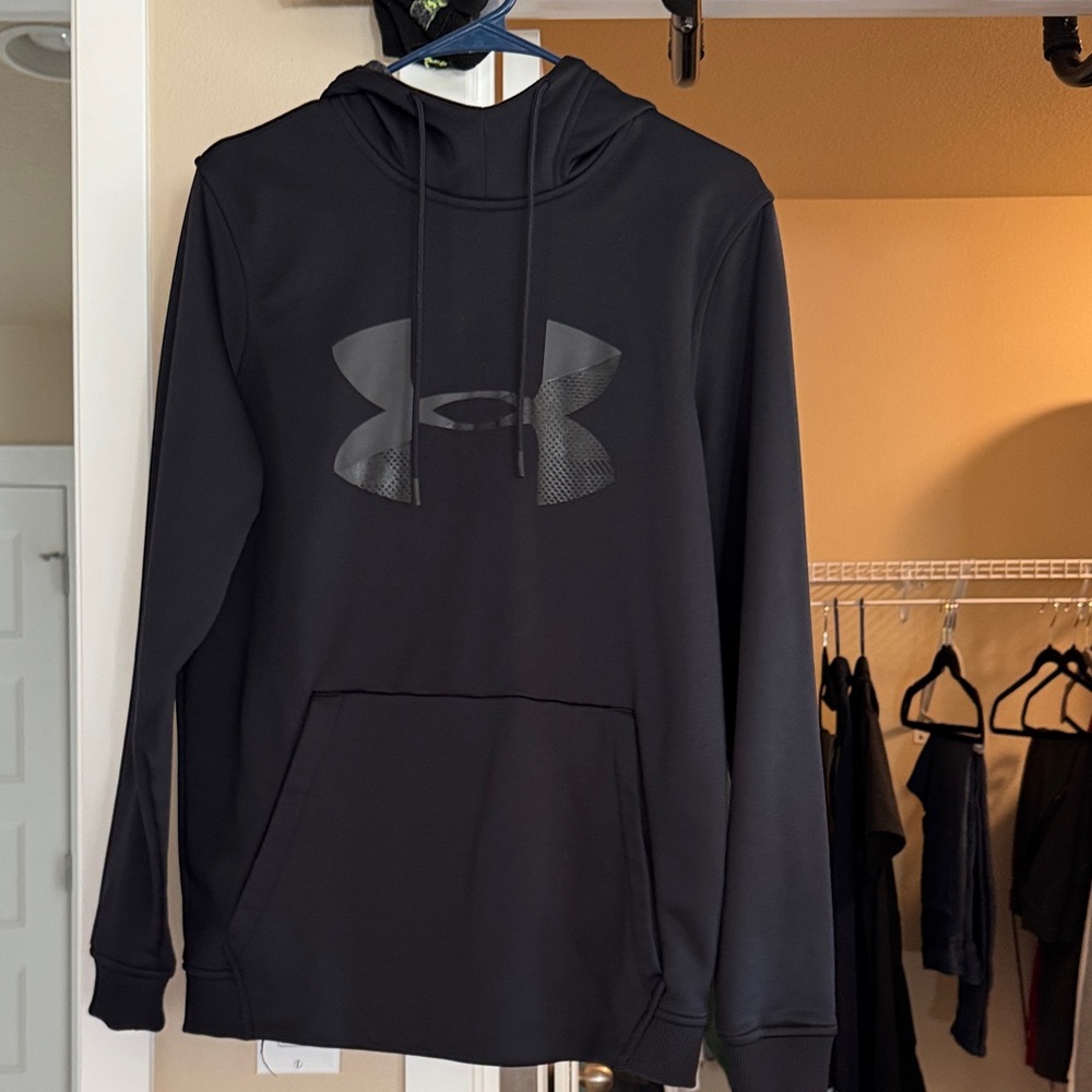 Under Armour Men's Charcoal Hoodie